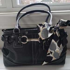 COACH Black Pebbled Leather Hampton Tote Bag